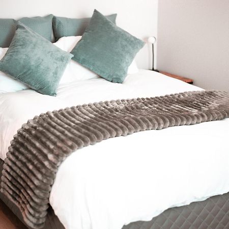 16 On Bree Luxury Studio Apartment With City Mountain Views Kapstadt Exterior foto