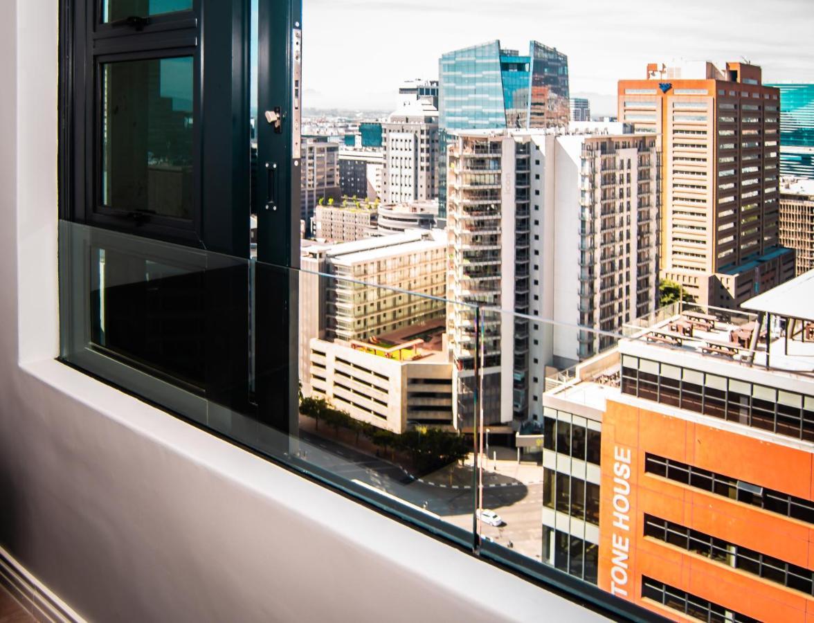 16 On Bree Luxury Studio Apartment With City Mountain Views Kapstadt Exterior foto
