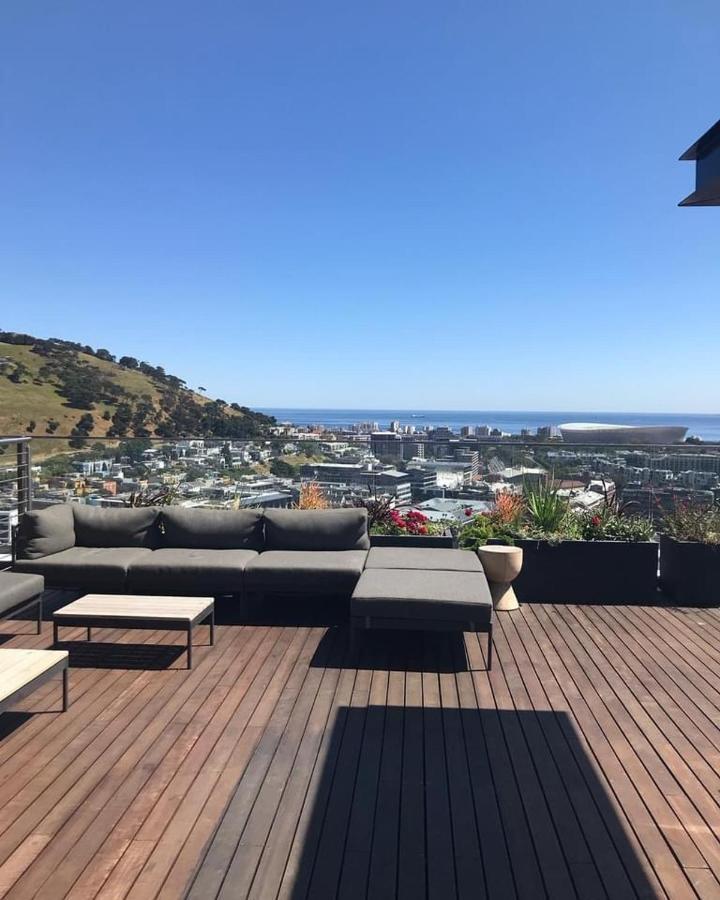 16 On Bree Luxury Studio Apartment With City Mountain Views Kapstadt Exterior foto